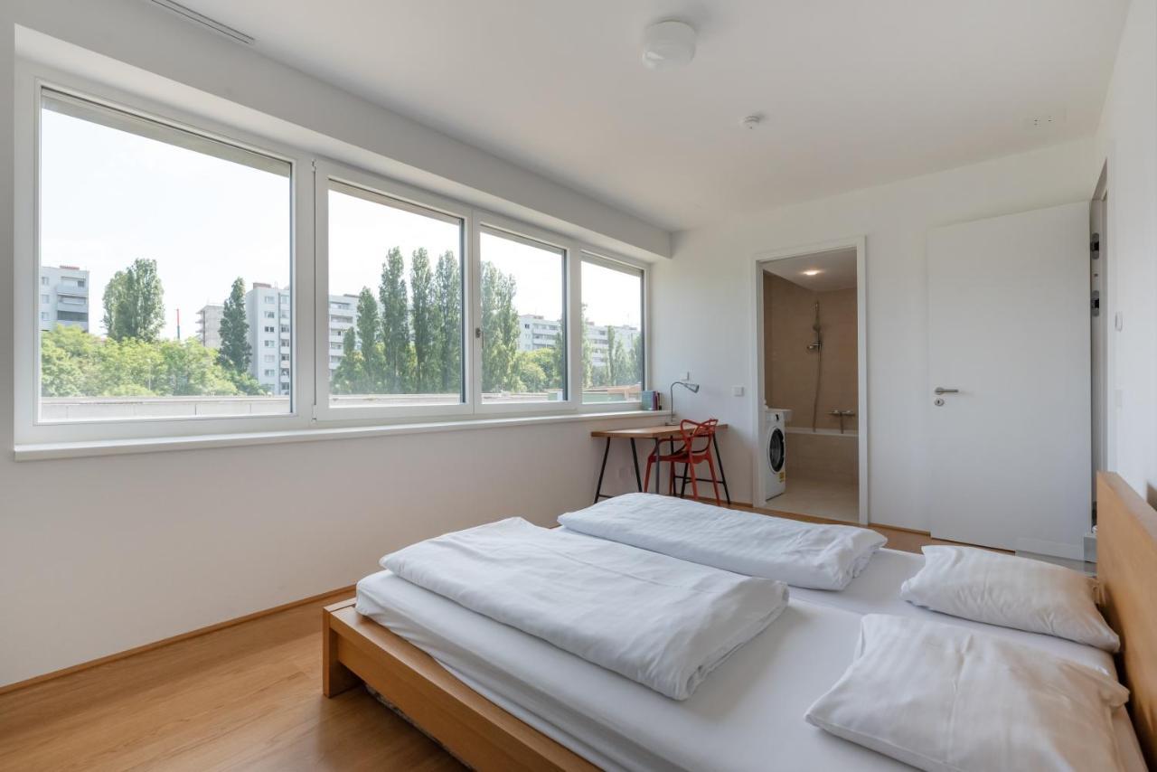 Neu Zentral Und Ruhig An Der U2 / Stadion Apartment Vienna