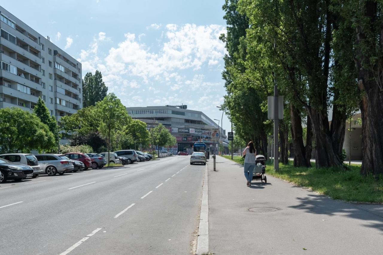 Neu Zentral Und Ruhig An Der U2 / Stadion Vienna