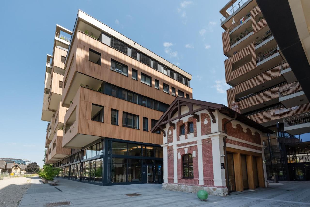 Apartment Neu Zentral Und Ruhig An Der U2 / Stadion Vienna